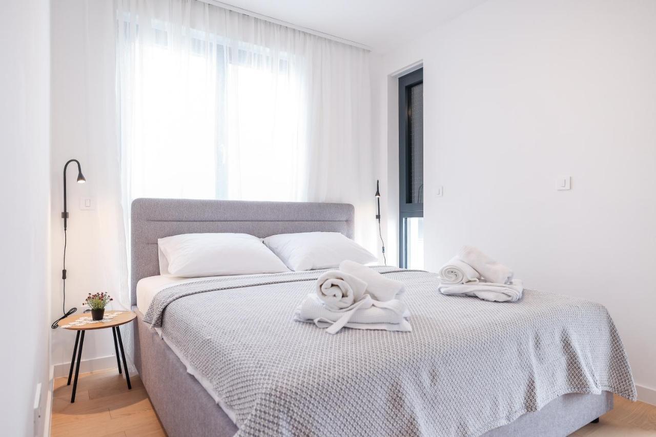 Komod Zadar Exteriör bild